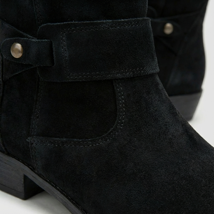 Hazel | Botas de Mujer de Media Caña con Tacón Ancho y Diseño Slouch