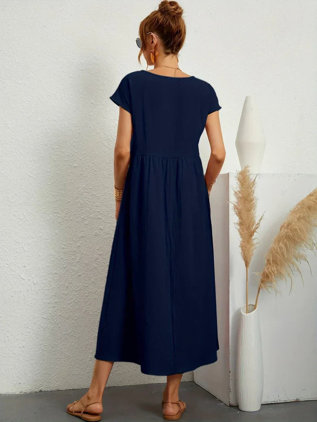 Alba — Vestido midi fluido de elegancia atemporal
