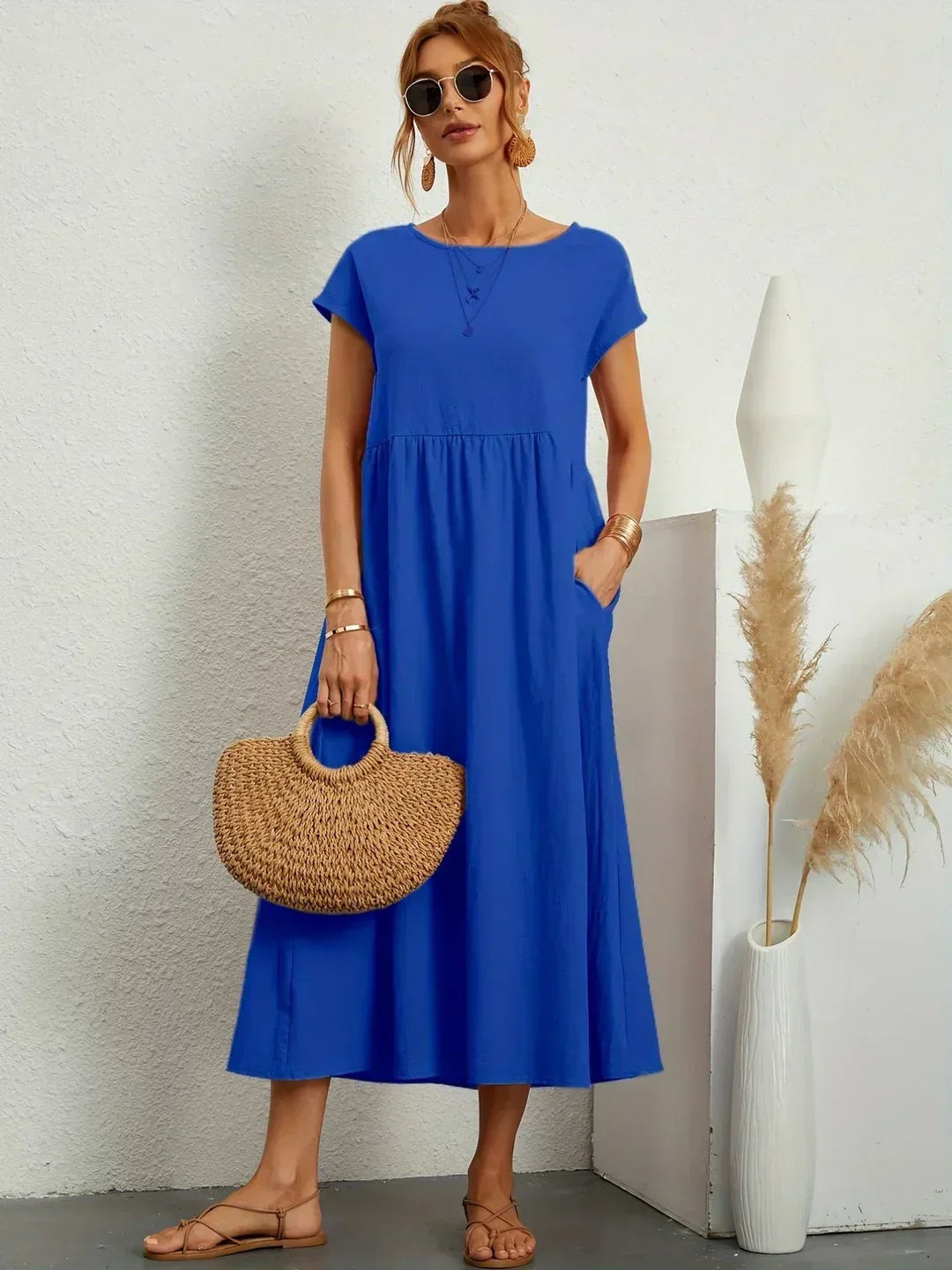 Gabrielle | Robe Midi Fluide avec Élégance Intemporelle