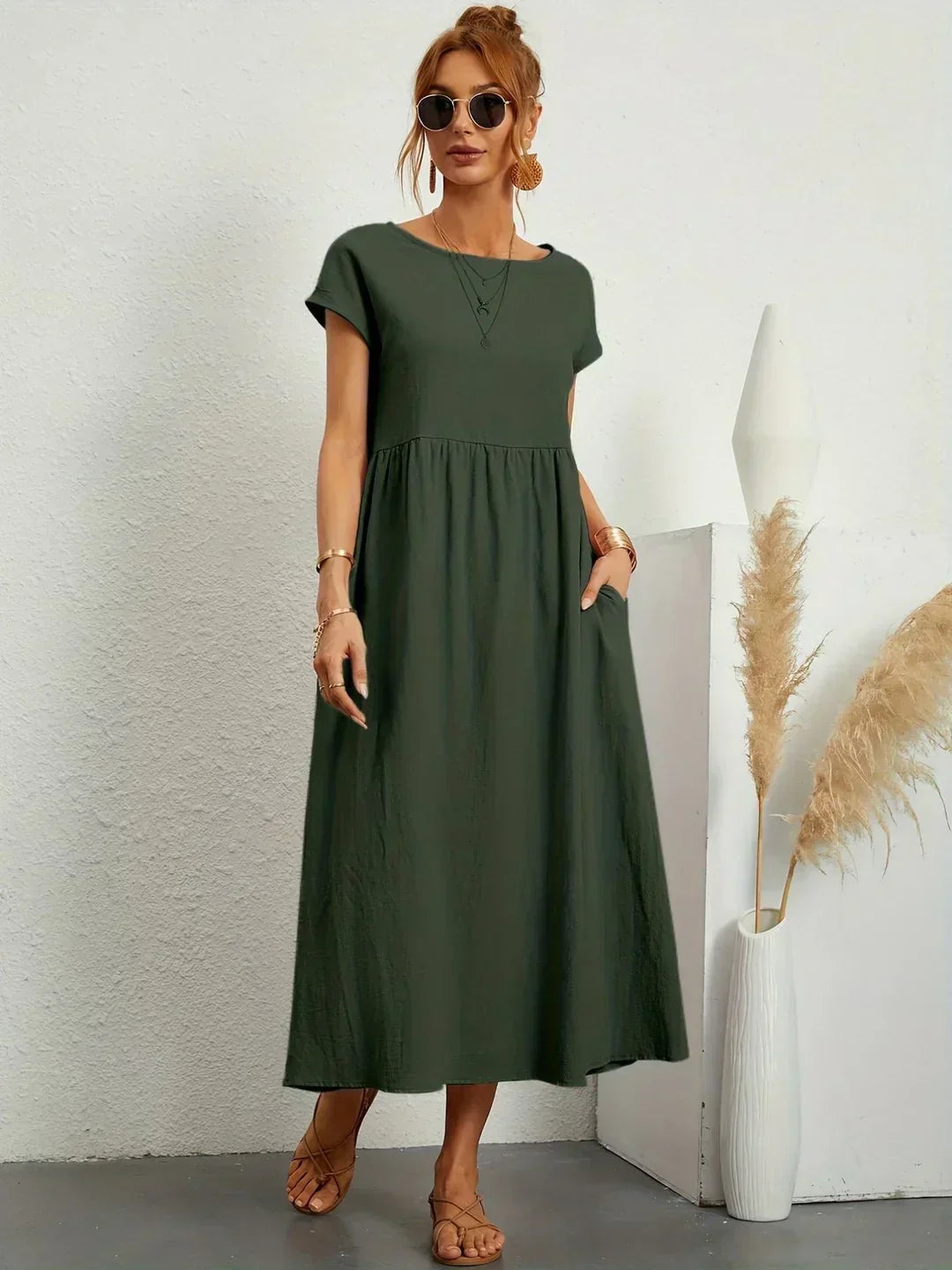 Gabrielle | Robe Midi Fluide avec Élégance Intemporelle