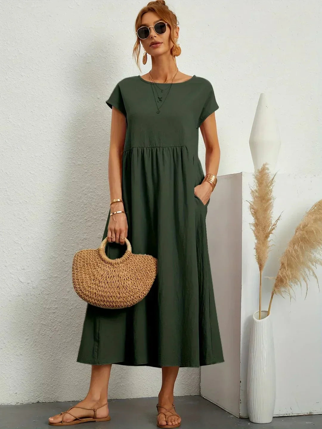 Gabrielle | Robe Midi Fluide avec Élégance Intemporelle