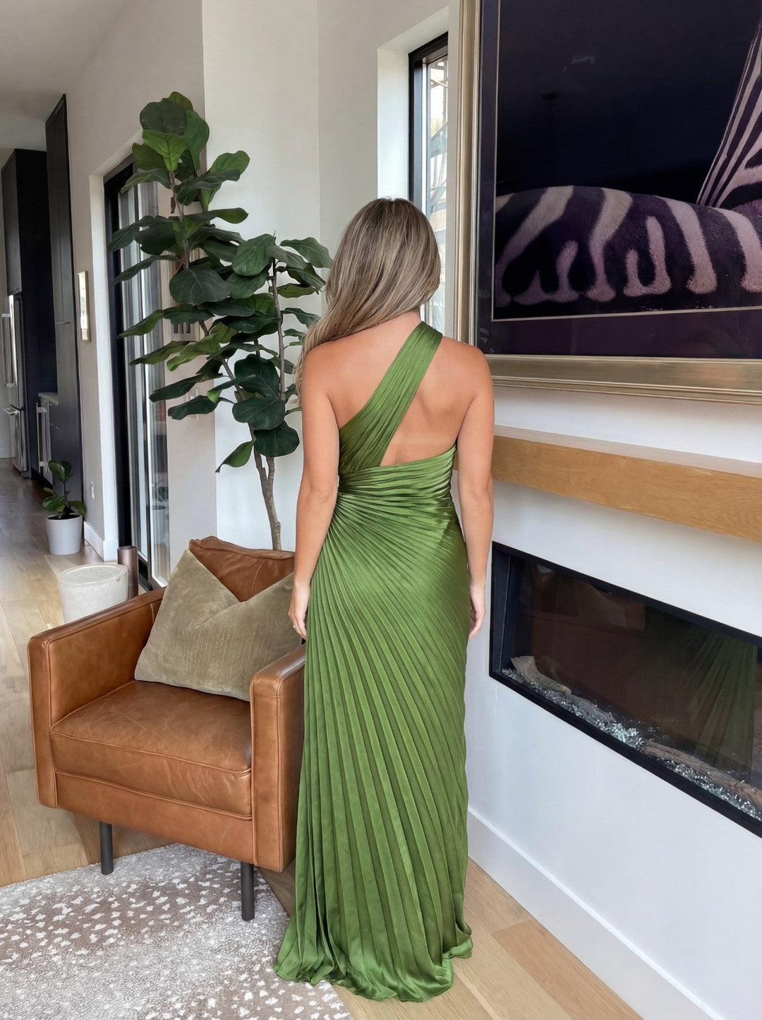 Aurelia – One-Shoulder Pleated Dress